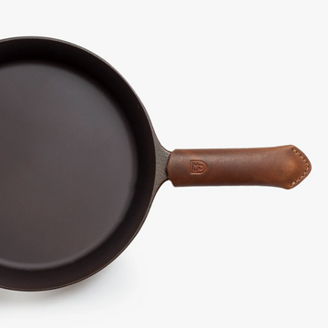 Field Company Leather Handle Cover, Inside 1 ¾" × 5 ¾"